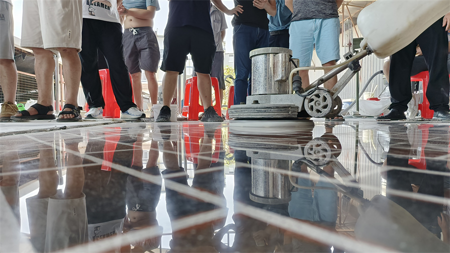 紅磚鏡面效果 紅磚鏡面效果